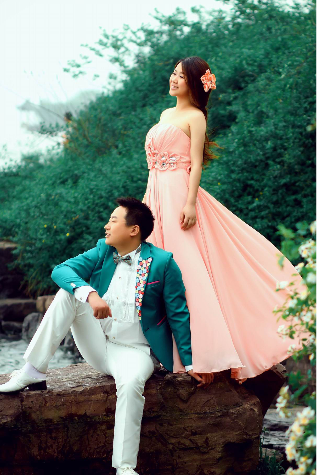 <em>天蝎男</em>和神秘<em>天蝎女</em>的婚纱照