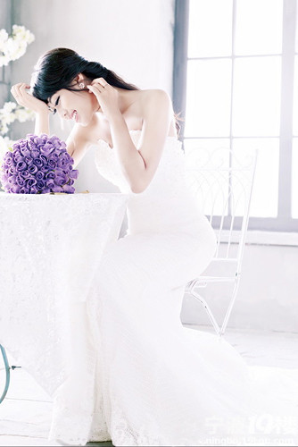 我们相识在六月,相恋在七月,最后在钟爱一生完