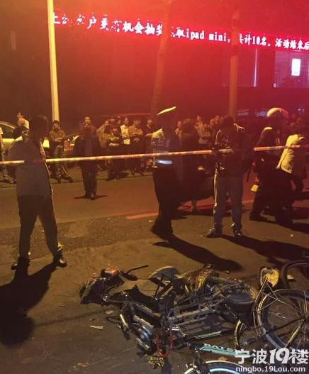 精神障碍,无刑事责任能力,故免于追究其刑事责