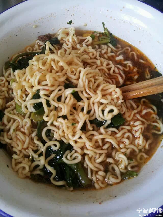 {一个人过年情感经典散文诗句}.