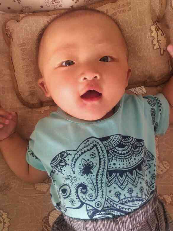 聋哑孩子7个月大,上海复旦大学附属医院证-结