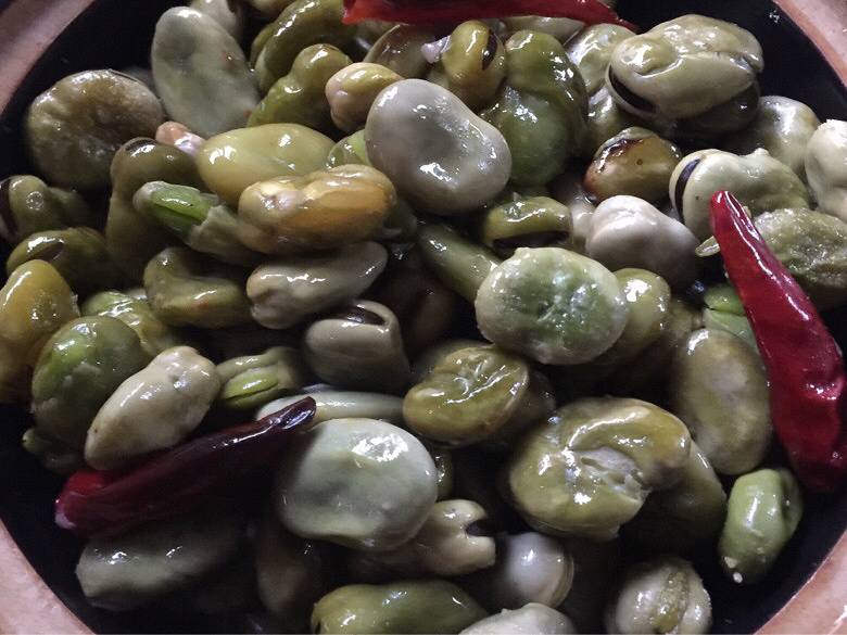 讨厌油烟味,但我爱厨房