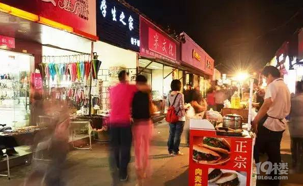 宁波小吃一条街在哪?