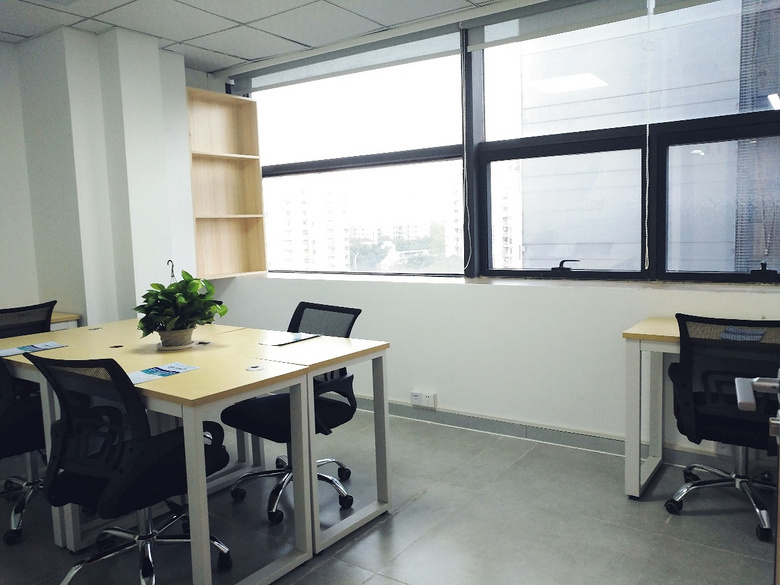 1000元一间地铁口可注册办公室个体户外贸进