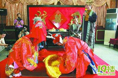 来看看~<em>古代皇帝</em>怎样嫁<em>女儿</em>:宋朝公主结婚仪式