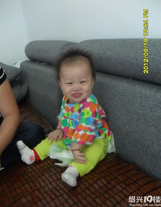 <em>孩子</em>的<em>头发</em>一直<em>竖着</em>,有什么办法让他垂下去啊