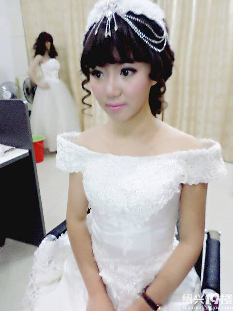 姐姐的试妆照,结婚那天我要考试去不了,遗憾。