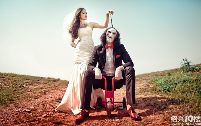 这是恶搞还是拍婚纱照 瞬间我就惊呆了-婚纱照
