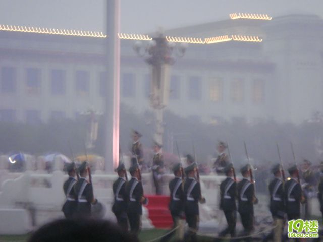 去北京因时间关系,只看到降旗仪式。-旅游-绍兴