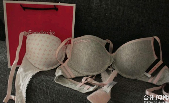 【女生话题,男拧止步】姐妹们来晒晒胸罩吧。