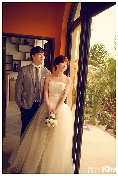 我最近刚拍的短发大眼美女-樱桃甜心-看了要顶