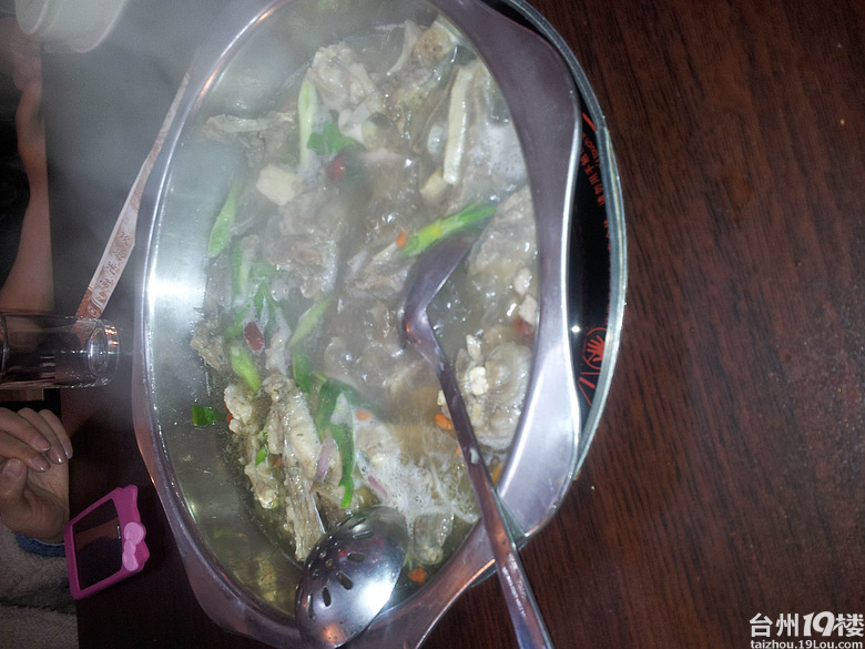 【招行私房菜】+老北京羊蝎子~亲今天吃了没胡萝卜五花肉怎么做好吃图片