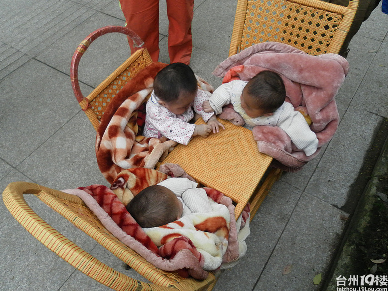 路上偶遇三胞胎,个个可人惹人爱-长潭水库-台州