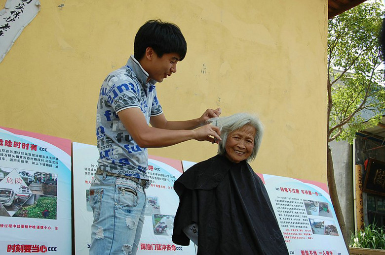 温岭市滨海镇志愿者第一次下村活动-早知道-讲