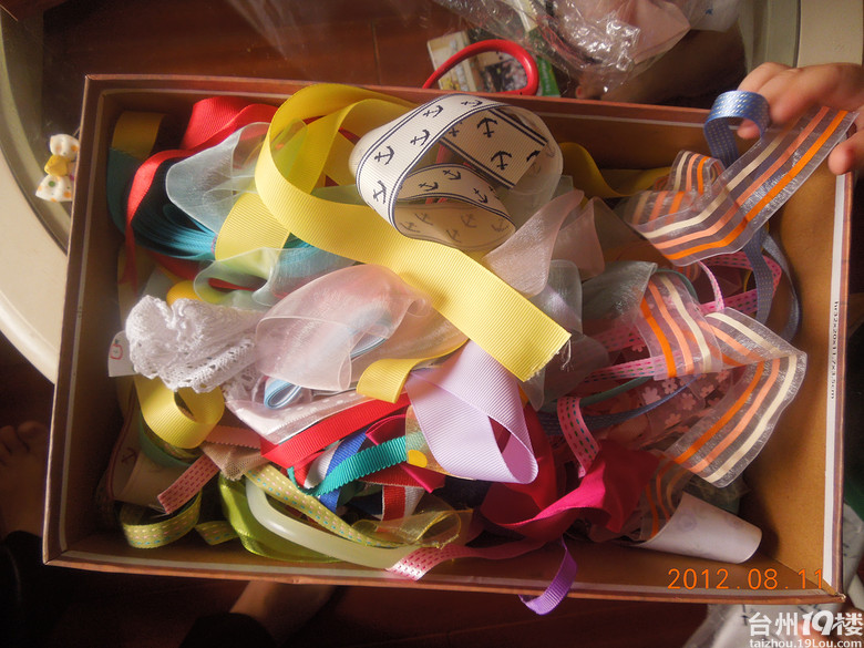 吴迪家的迷你聚会有做发夹、做鸡翅跟坏坏吴迪