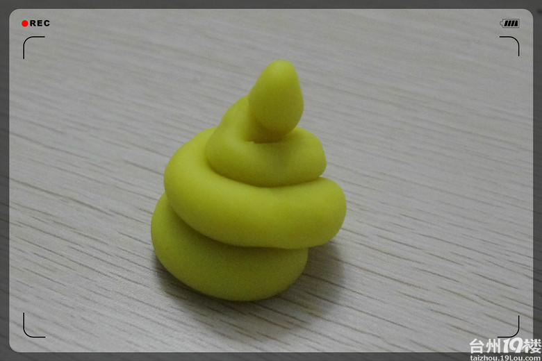 【兜你玩】兜妈做彩泥,您说这是啥?-家事闲谈