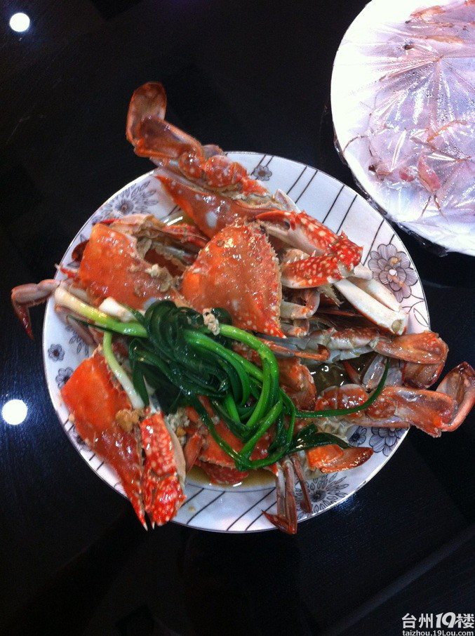 四川正宗水煮鱼、红烧螃蟹视频教程-美食杂谈