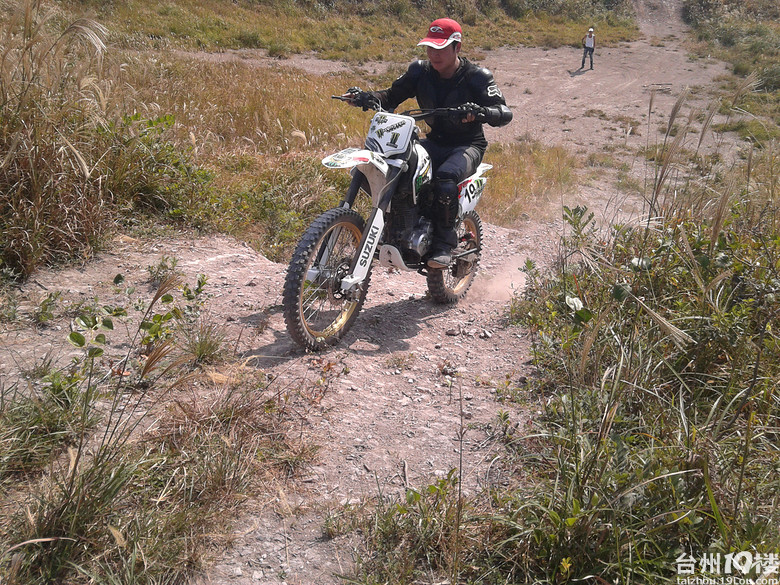 温岭大宝山汽车摩托车越野-拉风汽车-台州19楼