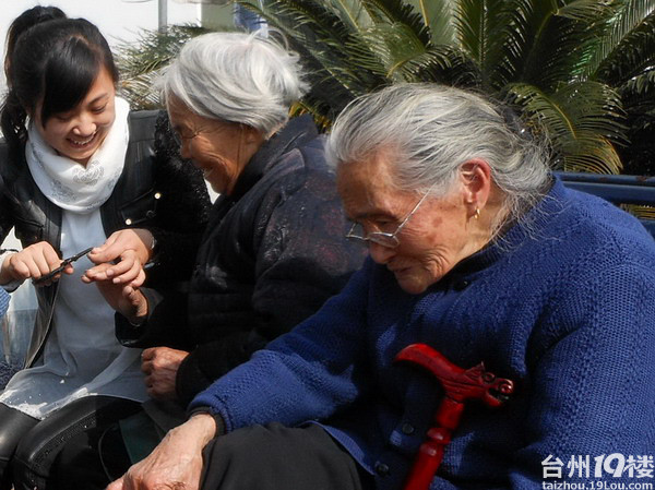 走进金清敬老院 感慨公益那些人和事!-现场直