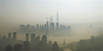  村民 们城市 空气 已经进入雾霾高发期,农村 山区 