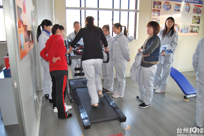 浙江晶景光电有限公司招聘-检验员、操作工-月