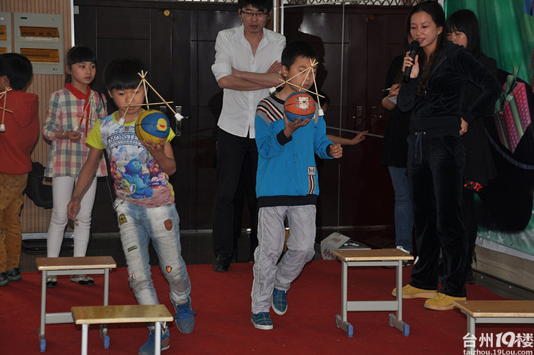 温岭市青少年宫科学梦工坊走进大溪小学科技节