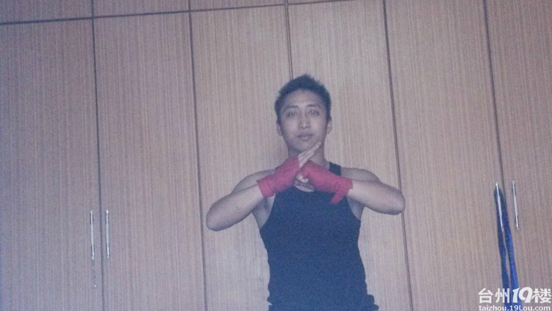 代号:猎鹰Ktwo本人91年大龄青年无事发发近两