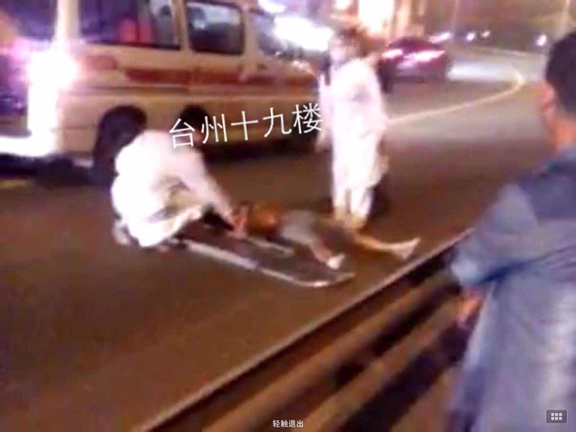 黄岩王林火车站旁边发生车祸,不知人怎么样-讲