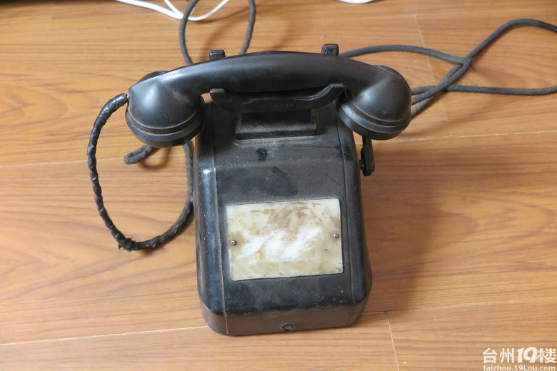 通讯靠吼、出门靠走&手摇电话机年代-我要说