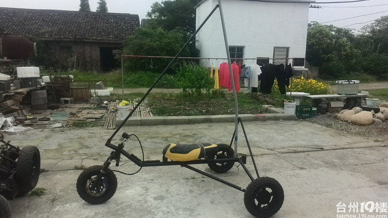 椒江农场小伙造好卡丁车再造动力三角翼飞机-开车那点事-拉风汽车-台州19楼