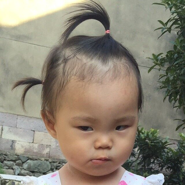 你竟然抢我吃的。。。鄙视你。。-成长记录-秀宝宝-台州19楼