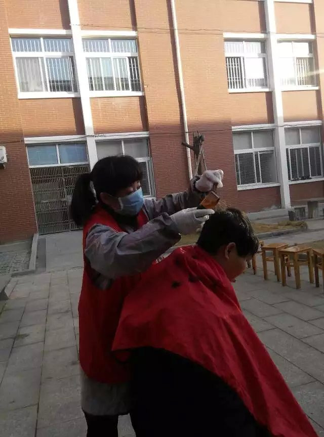 ����������־Ը���߽��м������Ŀ�չ����