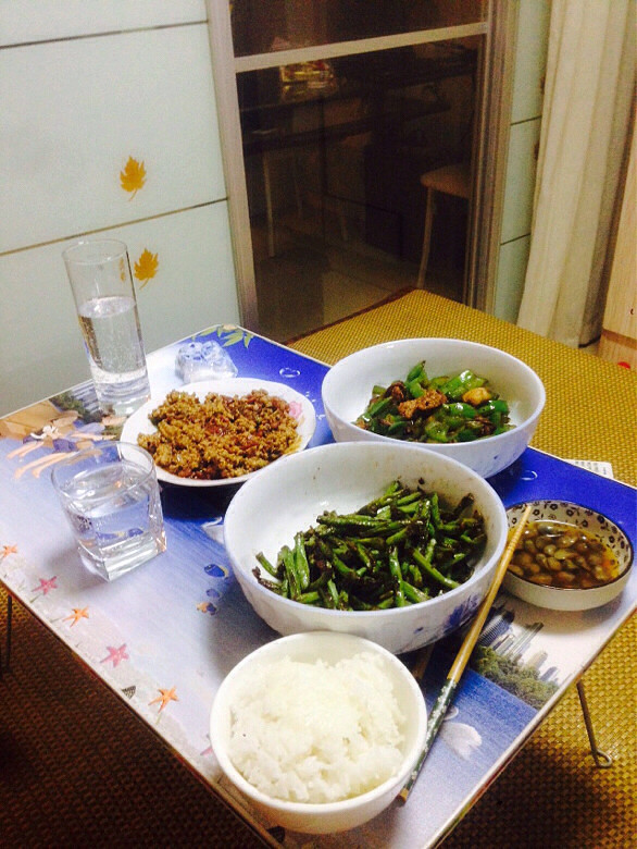 �������ڰ�����