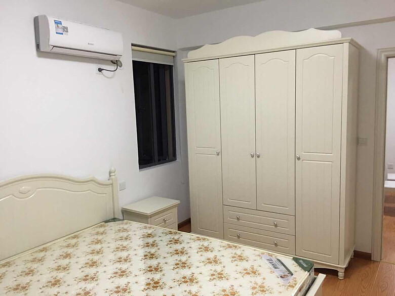 ����̨��ѧԺ�����ľ�Է��װ���״γ������λ(ȫ��)