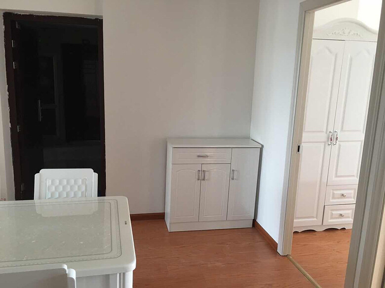 ����̨��ѧԺ�����ľ�Է��װ���״γ������λ(ȫ��)