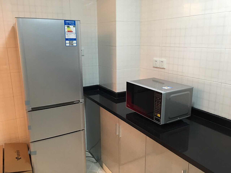 ����̨��ѧԺ�����ľ�Է��װ���״γ������λ(ȫ��)