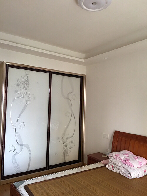 ������װ���׷�3��2��2��142ƽ���ҵ�