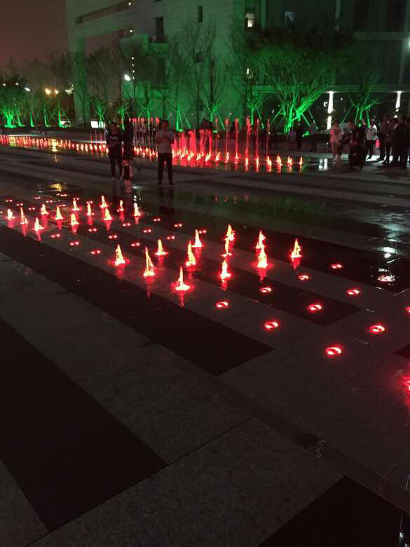 ������Ȫ�㳡