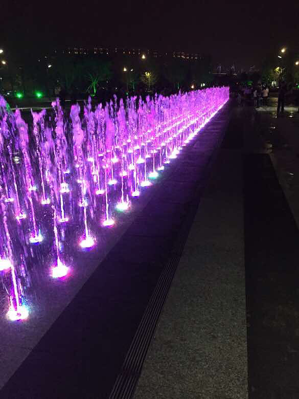 ������Ȫ�㳡