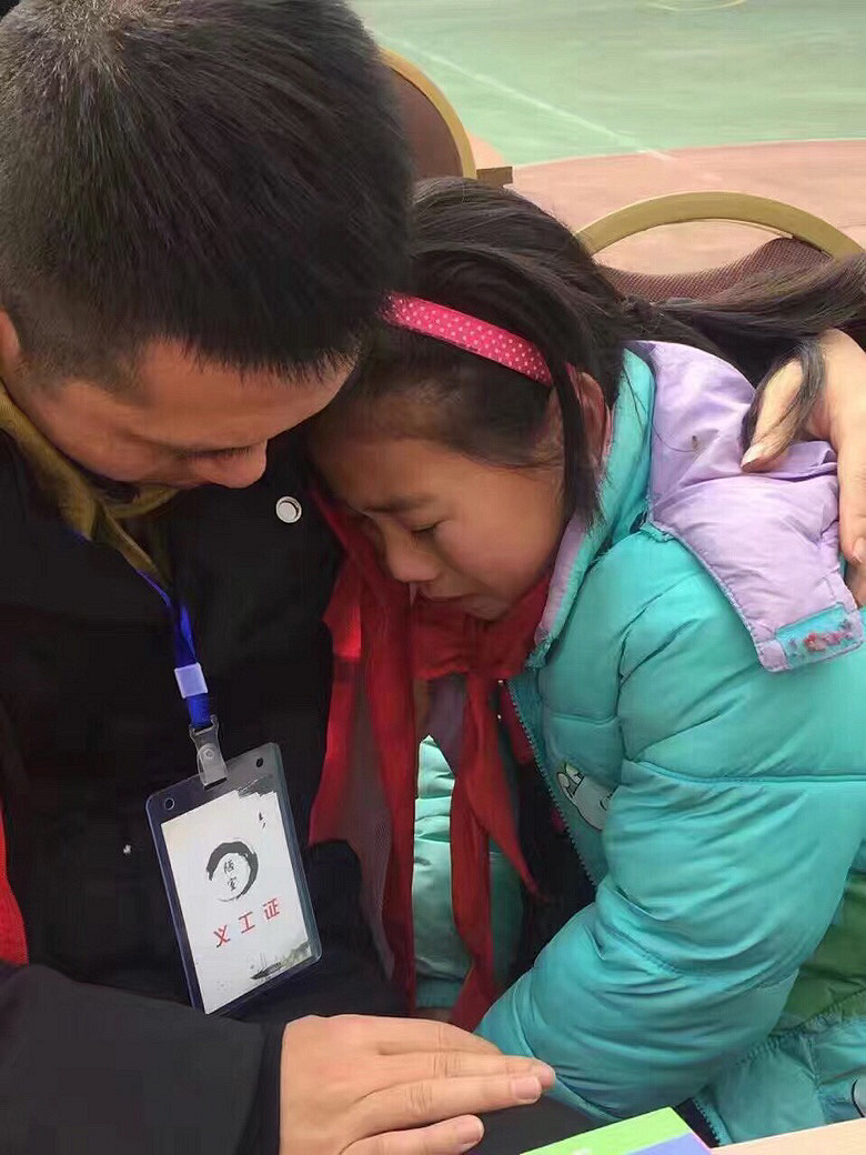 ӭ�����ɾ�ƶ����ͯ������Ը����������