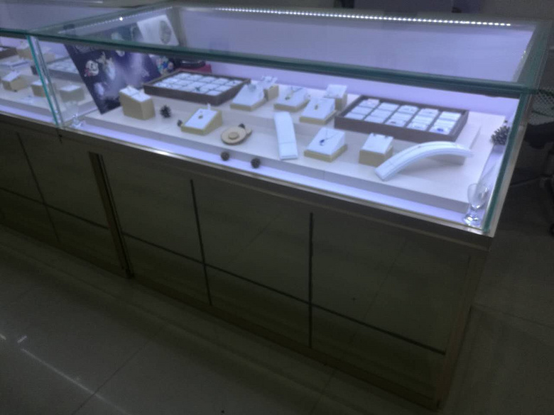 �鱦��Ʒ��̨ת�á�����������ȡ��
