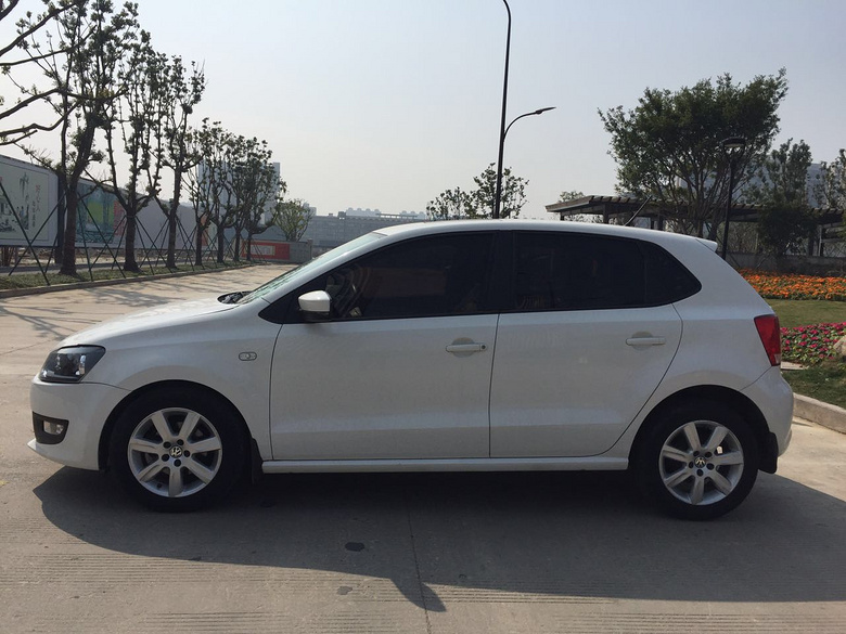 ת�����ŵ�С��POLO