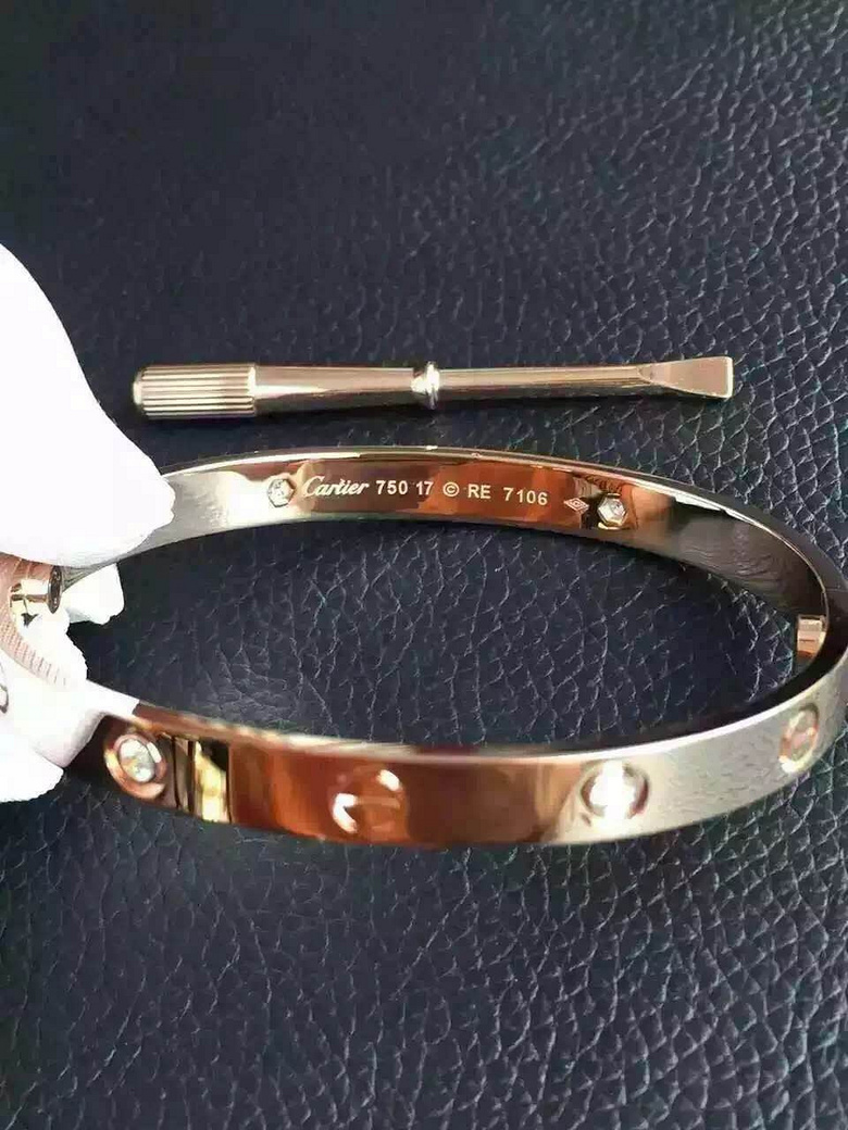 ������18K ����������