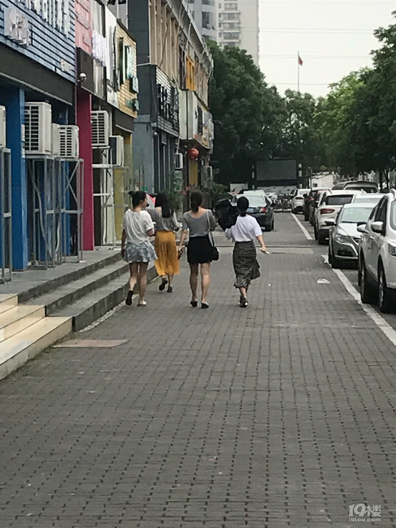 最近多人讨论胖瘦超女生头像拽拽图片