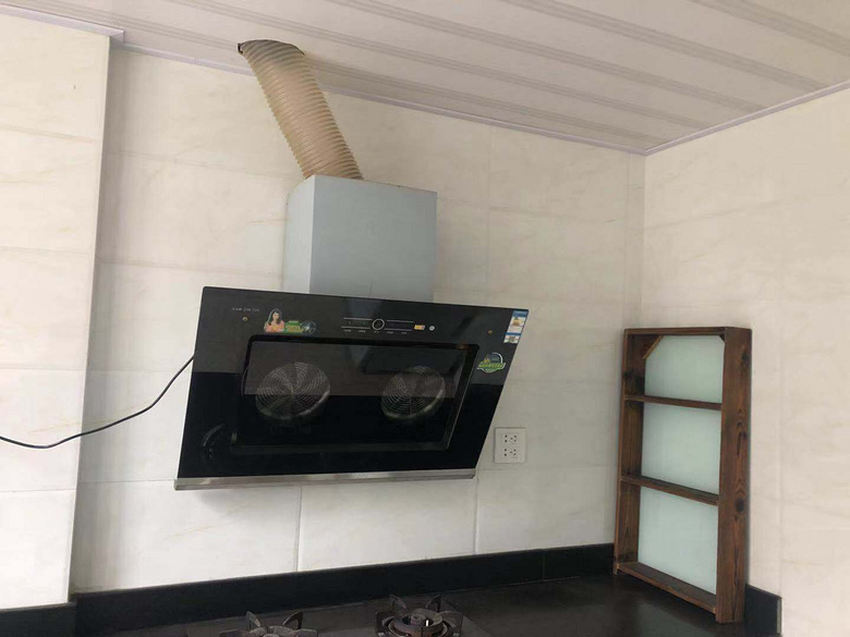 ·�ŷ��ݳ���