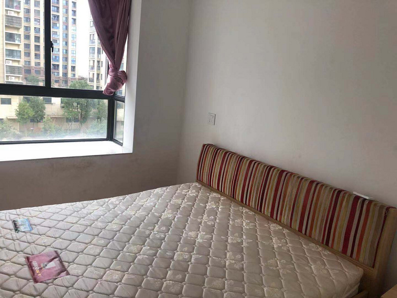 ·�ŷ��ݳ���