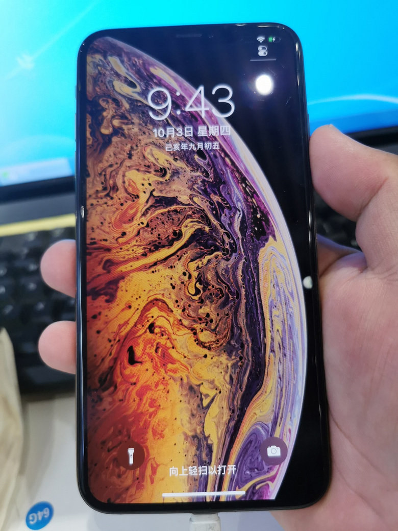 iphone xsmax 64GB���н�ɫ