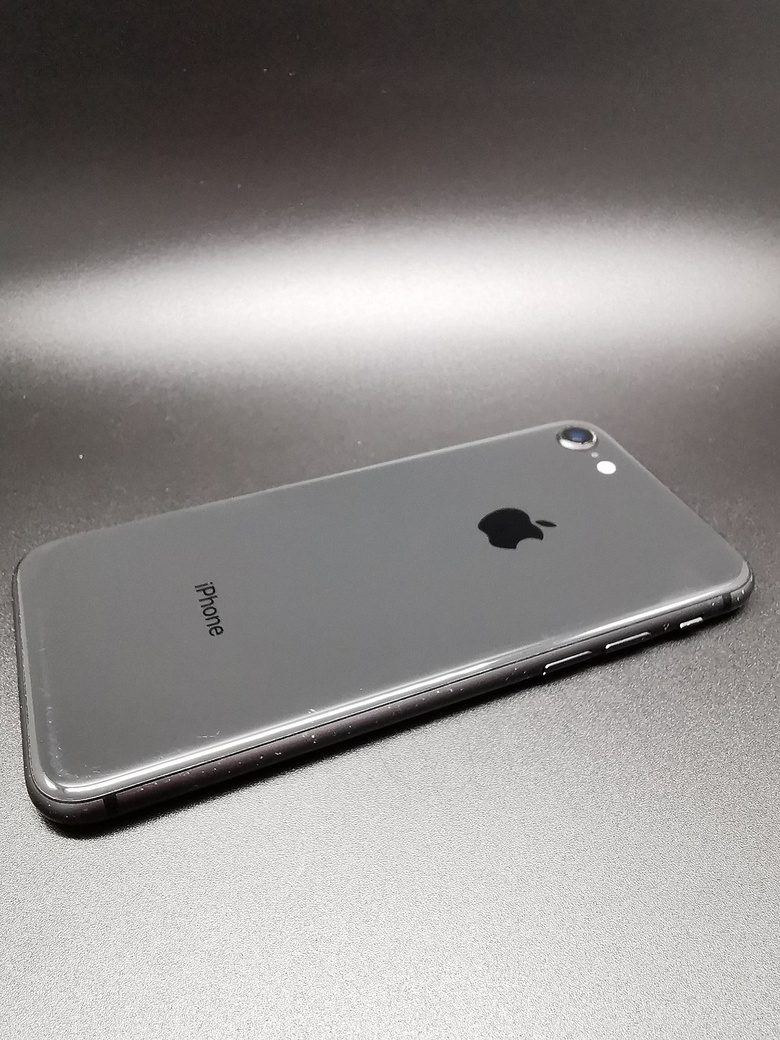 iphone 8�� 64G�л�