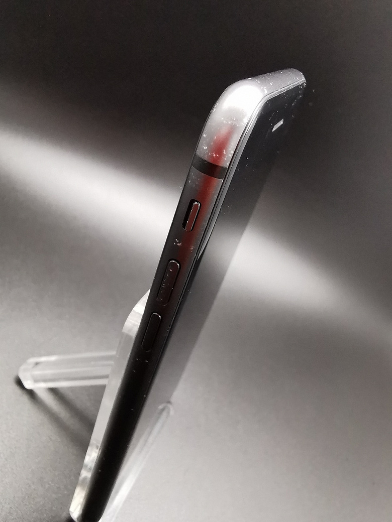 iphone 8�� 64G�л�