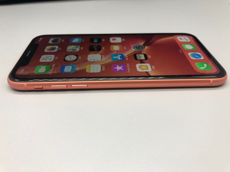 iphone xr 128G ����ɺ��ɫ